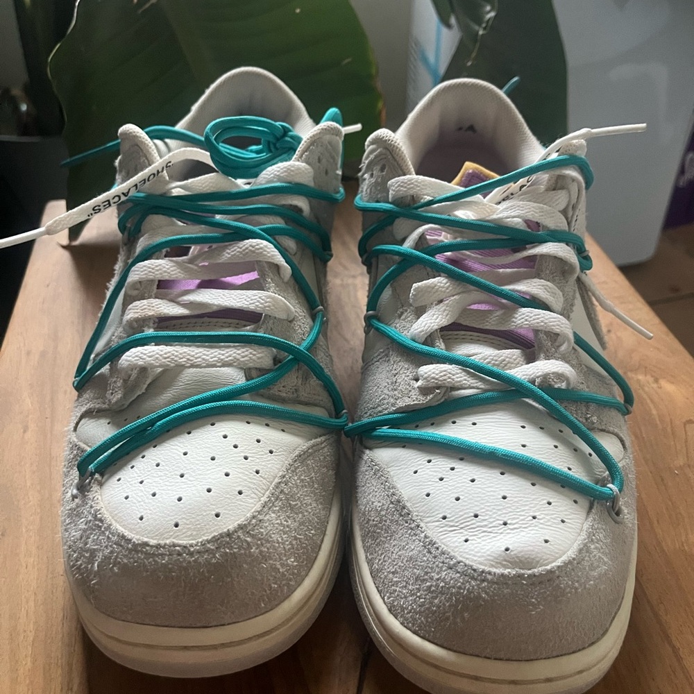 Nike Men's Athletic Shoes - White and Teal